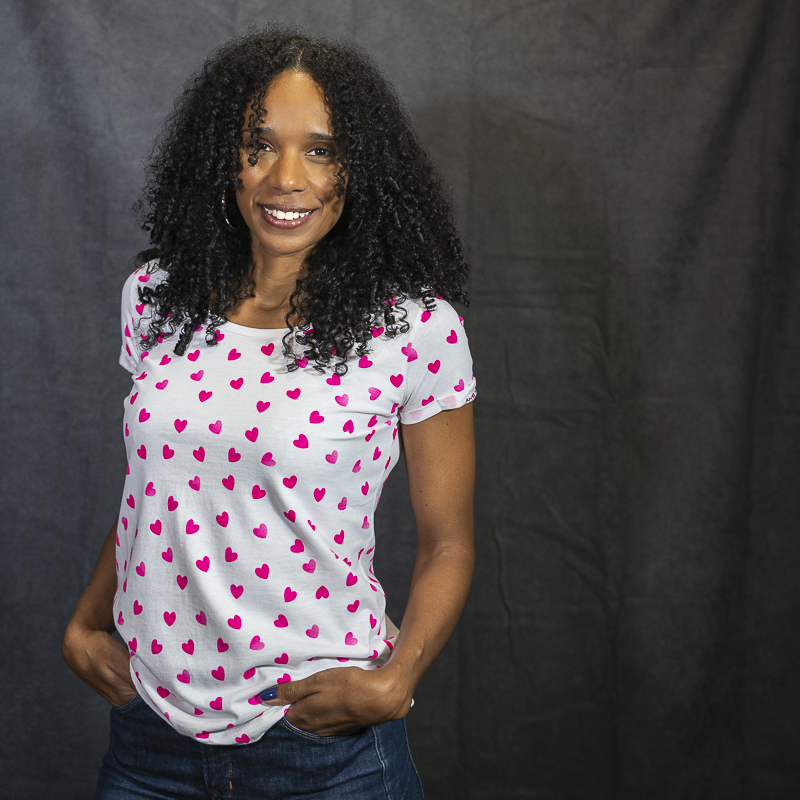 Camiseta Corazones Flúor